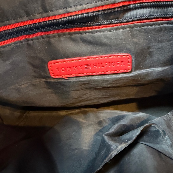 Tommy Hilfiger mini Black Tote Bag - Picture 5 of 7